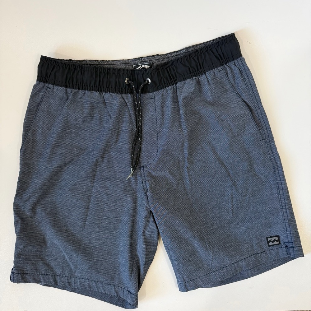 Men’s Billabong Recycler Elastic Waist Shorts Blue Black Size Small